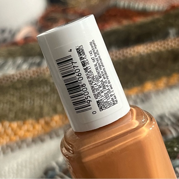 🏷️ 🆕 🎉 essie • warm orange nail polish “1822 sol searching” - Picture 11 of 12